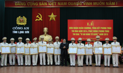 Phát động phong trào thi đua “Vì an ninh Tổ quốc” năm 2015