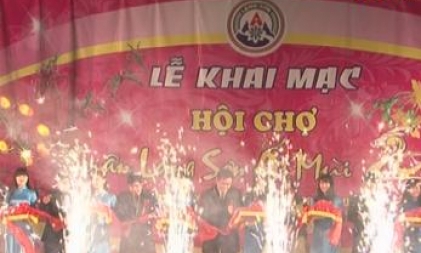 Khai mạc hội chợ Xuân 2015