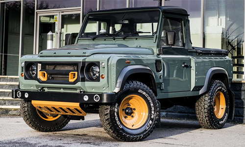 Land Rover Defender hóa thân thành xe bán tải