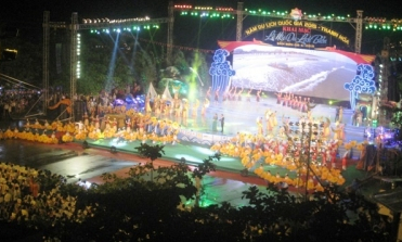 Khai hội du lịch biển Thanh Hóa 2015