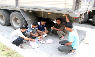 Đảm bảo an ninh, an toàn vệ sinh thực phẩm cho lái xe