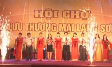 Khai mạc hội chợ giao lưu thương mại Lạng Sơn 2015