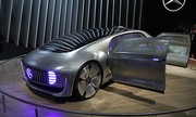 Mercedes F 015 concept - phòng khách hạng sang