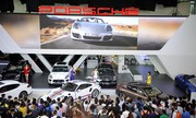 Porsche giới thiệu 8 mẫu xế sang cho khách Việt