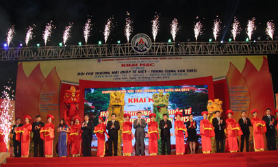 Khai mạc Hội chợ Thương mại quốc tế Việt – Trung Lạng Sơn 2015