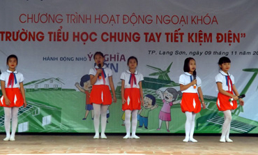 Chương trình “Trường tiểu học chung tay tiết kiệm điện”