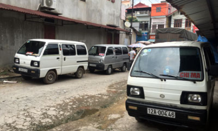 Khó khăn quản lý xe ô tô “cóc” chở khách