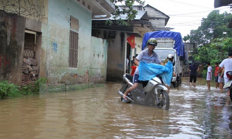 Áp thấp nhiệt đới đã suy yếu thành một vùng áp thấp