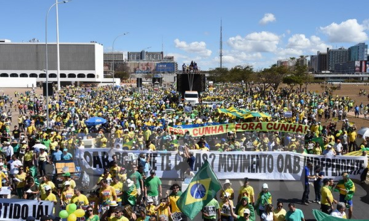 50.000 người Brazil biểu tình phản đối chính phủ mới