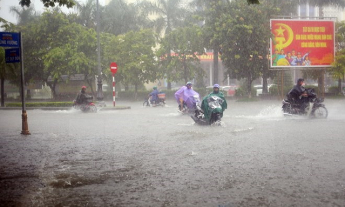 Thời tiết cả nước mát, mưa rào, dông ở Hà Nội và nhiều khu vực