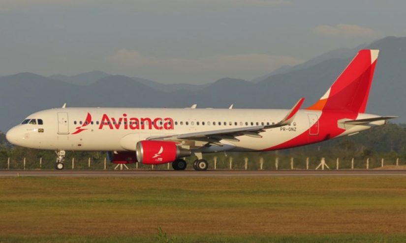 Hãng hàng không Avianca của Colombia ngừng bay tới Venezuela