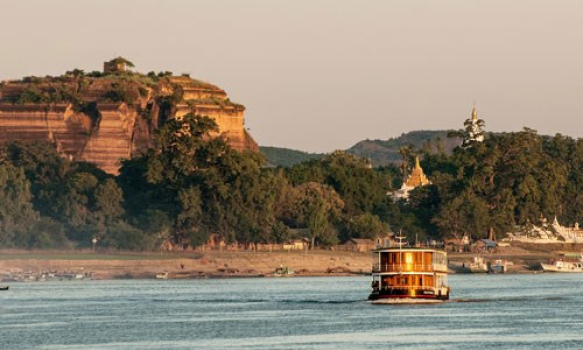 Myanmar điều tra vụ lật phà khiến 66 người chết, nhiều người mất tích