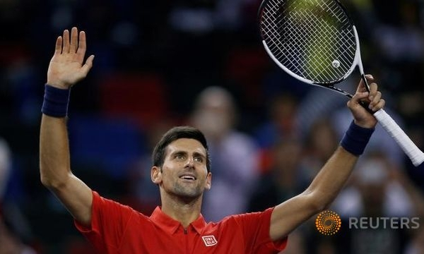 Paris Masters: Djokovic thắng dễ, Murray chật vật, Wawrinka bị loại