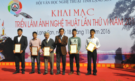 Khai mạc triển lãm ảnh nghệ thuật “Xứ Lạng hôm nay”