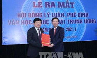 Ra mắt Hội đồng Lý luận, phê bình văn học, nghệ thuật Trung ương