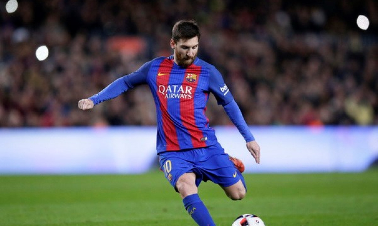 Messi san bằng kỷ lục ghi bàn của huyền thoại Ronald Koeman