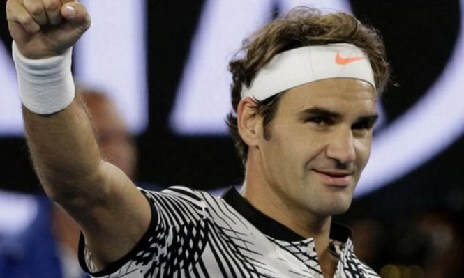 Roger Federer ngược dòng hạ Nishikori, giành vé vào tứ kết