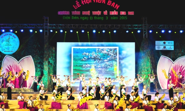 Lễ hội hoa ban Điện Biên 2017