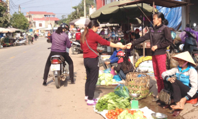 Cần quan tâm xây dựng chợ