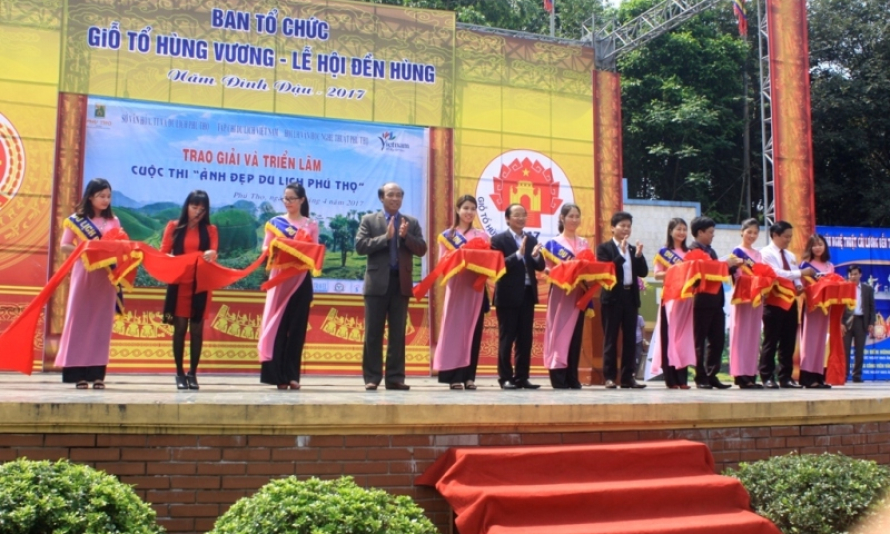 Khai mạc triển lãm “Ảnh đẹp du lịch Phú Thọ”