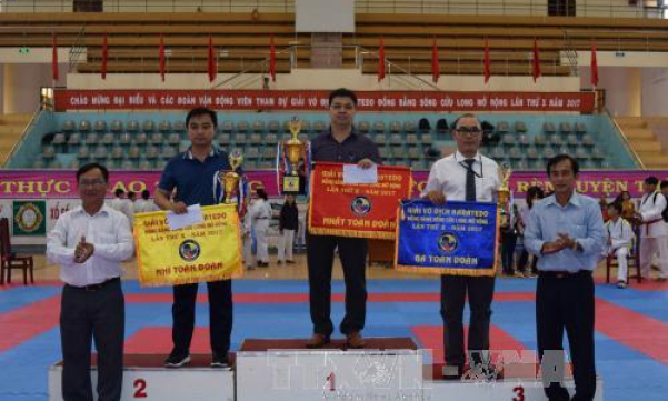 Đội Đồng Tháp 1 vô địch Giải Karatedo Đồng bằng sông Cửu Long mở rộng lần thứ X năm 2017