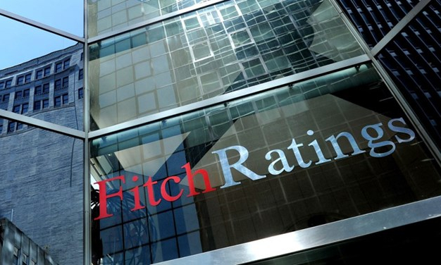 Fitch hạ xếp hạng nợ dài hạn của Italy do tăng trưởng kinh tế yếu