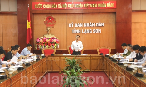 Họp bàn giải pháp tăng thu