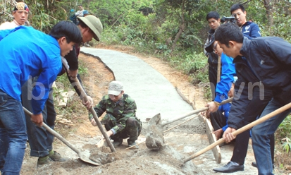 Sôi nổi xây dựng các công trình thanh niên