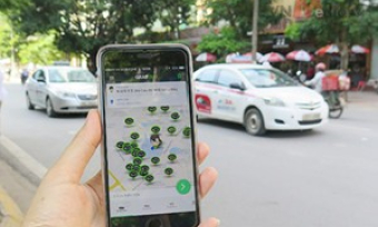 Dừng cấp phép thí điểm mới taxi Grab, Uber