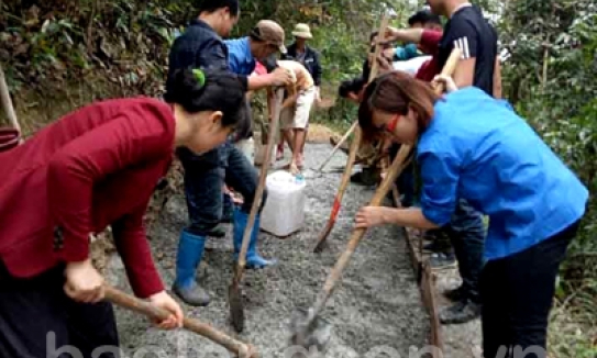 Tuổi trẻ Văn Quan xung kích phát triển kinh tế