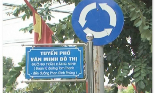 BIỂN BÁO GIAO THÔNG GẮN TRÊN CỘT ĐIỆN