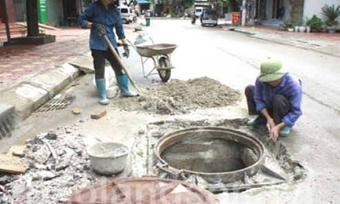 Khẩn trương hoàn thành dự án