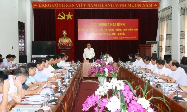 Phó Thủ tướng Trương Hòa Bình làm việc tại tỉnh Lai Châu