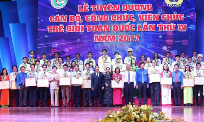 Tuyên dương 45 cán bộ, công chức, viên chức trẻ giỏi toàn quốc