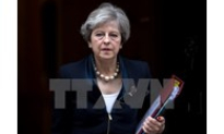 Thủ tướng Anh Theresa May tiếp tục đối mặt với thách thức