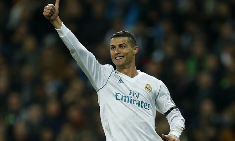 Ronaldo thiết lập kỷ lục &#39;vô tiền khoáng hậu&#39; ở Champions League