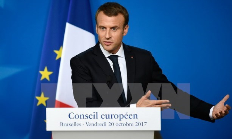 Tổng thống Pháp Macron được vinh danh nhờ đóng góp cho EU