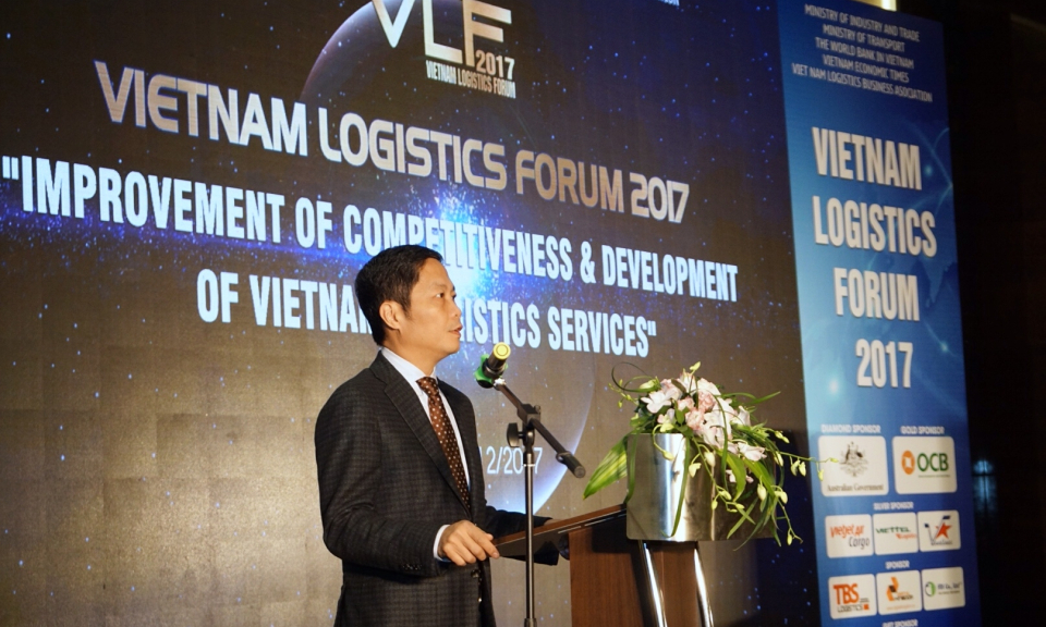 Nâng cao năng lực cạnh tranh và phát triển dịch vụ Logistics Việt Nam