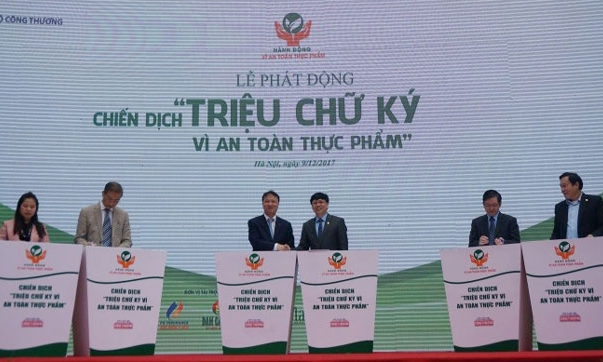 Phát động Chiến dịch “Triệu chữ ký vì an toàn thực phẩm"