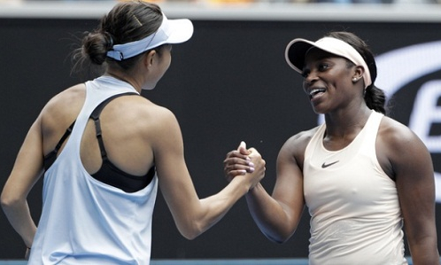 Sloane Stephens bị loại, Ostapenko vào vòng hai Australia Mở rộng