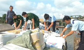 Phối hợp ngăn chặn, điều tra buôn lậu