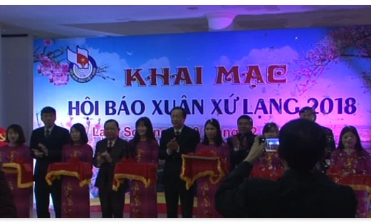 KHAI MẠC HỘI BÁO XUÂN XỨ LẠNG NĂM 2018