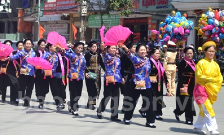 Phát huy vai trò văn hóa các dân tộc trong phát triển du lịch