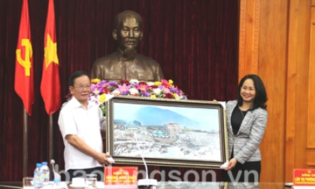 Thường trực Tỉnh ủy Lạng Sơn làm việc với đoàn công tác của Thường trực Tỉnh ủy Sơn La