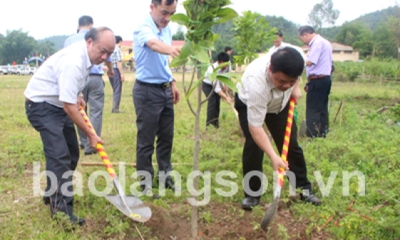 Phát động Tuần lễ quốc gia nước sạch và vệ sinh môi trường năm 2018