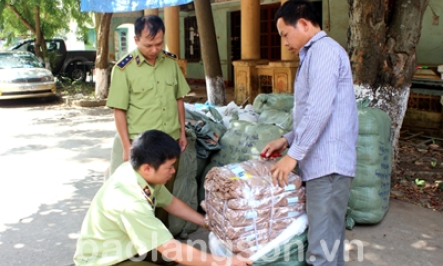 Chốt ngăn buôn lậu nơi biên giới