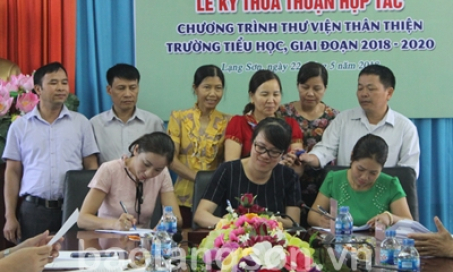 Ký kết thỏa thuận “Thư viện thân thiện trường tiểu học”