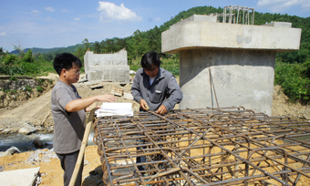 Dự án cầu LRAMP chậm tiến độ