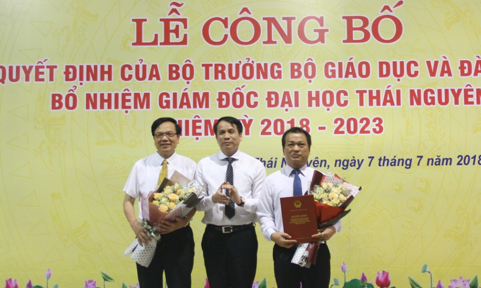 Công bố quyết định bổ nhiệm Giám đốc Đại học Thái Nguyên