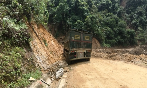 Quốc lộ 279 nối Lào Cai với Lai Châu đã hoàn toàn thông xe